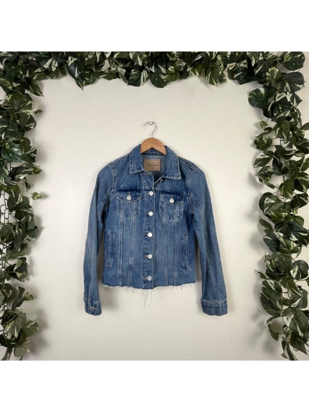 Blank NYC Traffic Jam Front Button Raw Hem Denim Jackets Blue Women’s Sz XS